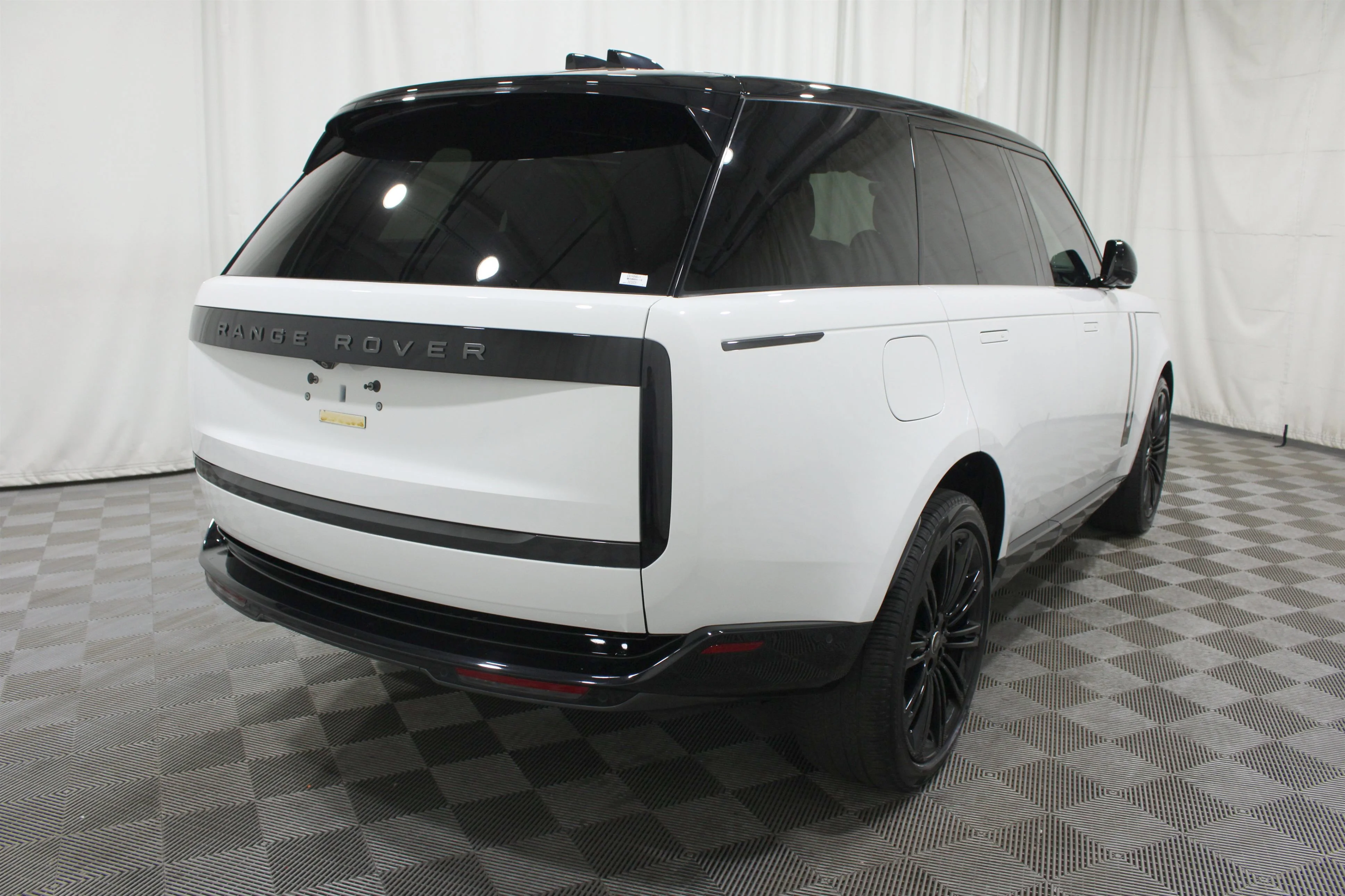 2024 Land Rover Range Rover SE - Photo 36