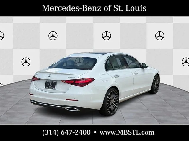 New 2026 MANUFAKTUR Moonlight White Metallic Mercedes-Benz C 300 image 3