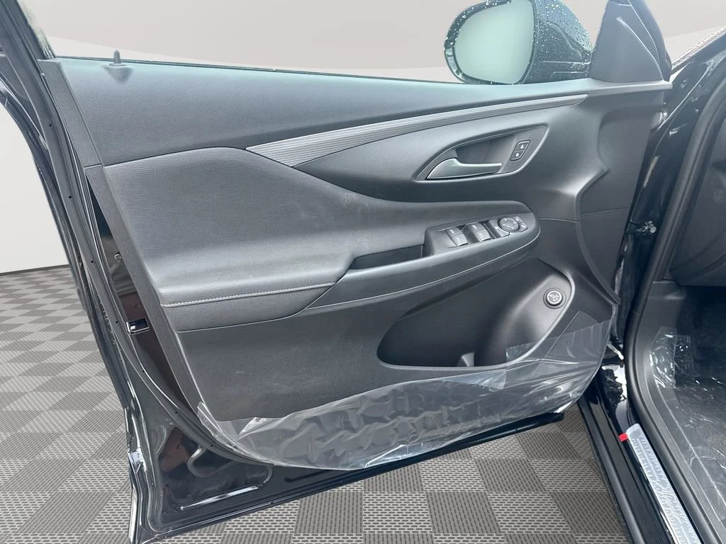 New 2026 Ebony Twilight Metallic Buick Avenir image 22
