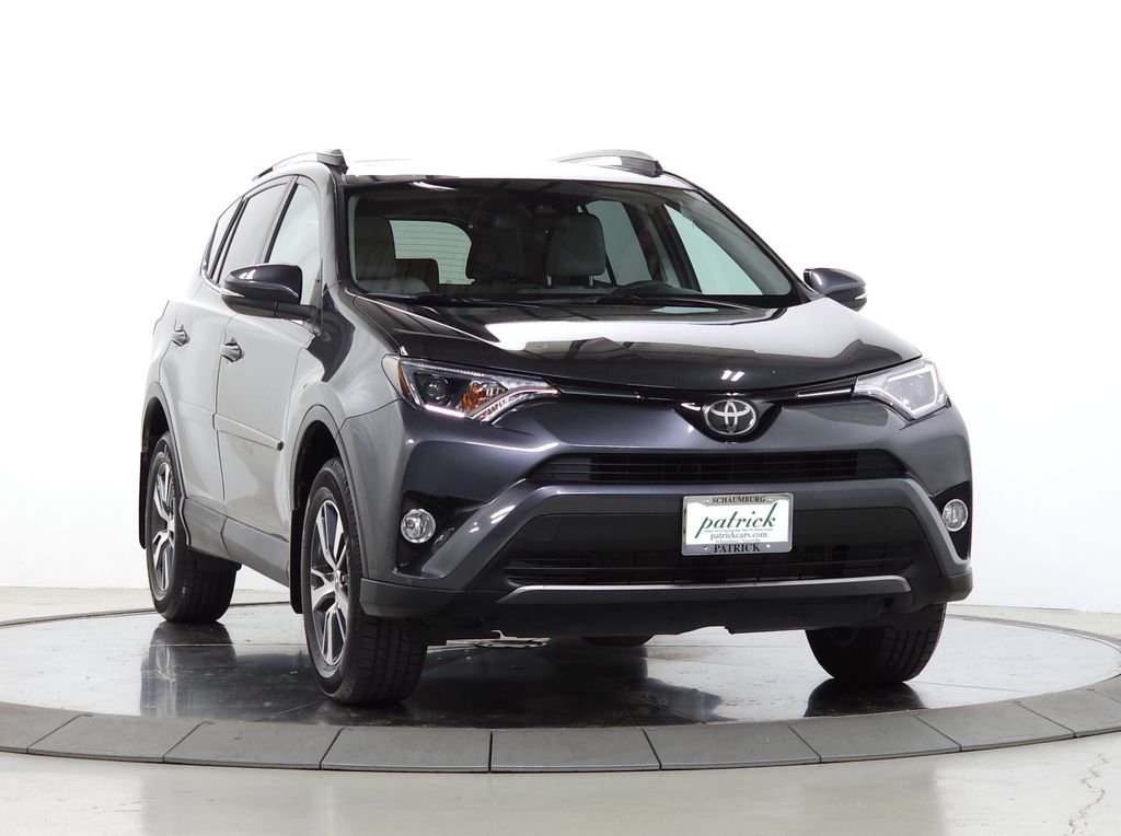 2018 Toyota RAV4 XLE AWD's photo