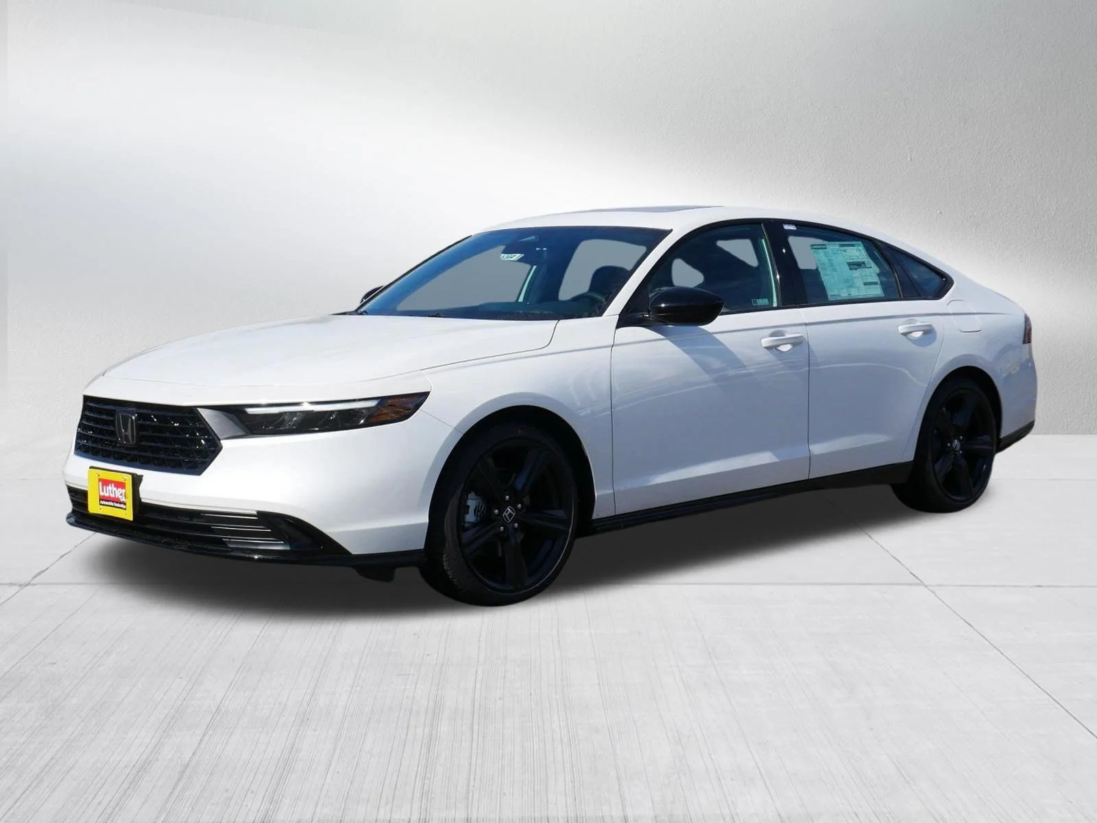 New 2026 Platinum White Pearl Honda Sport-L image 3