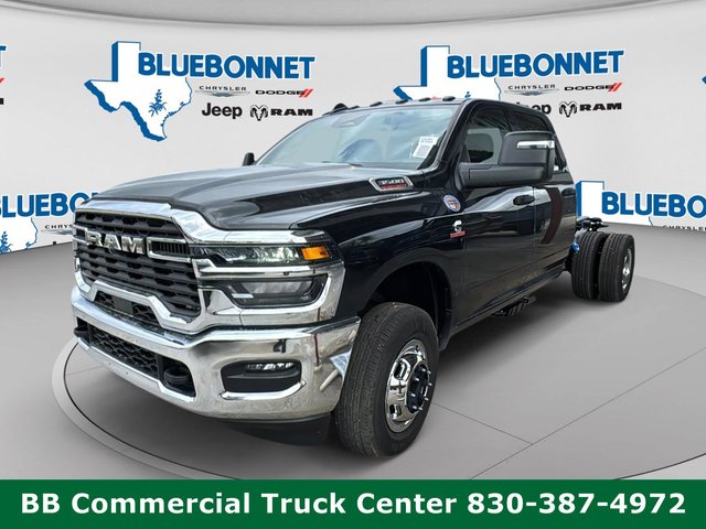 New 2026 RAM 3500 Chassis Tradesman Crew Cab 4x4