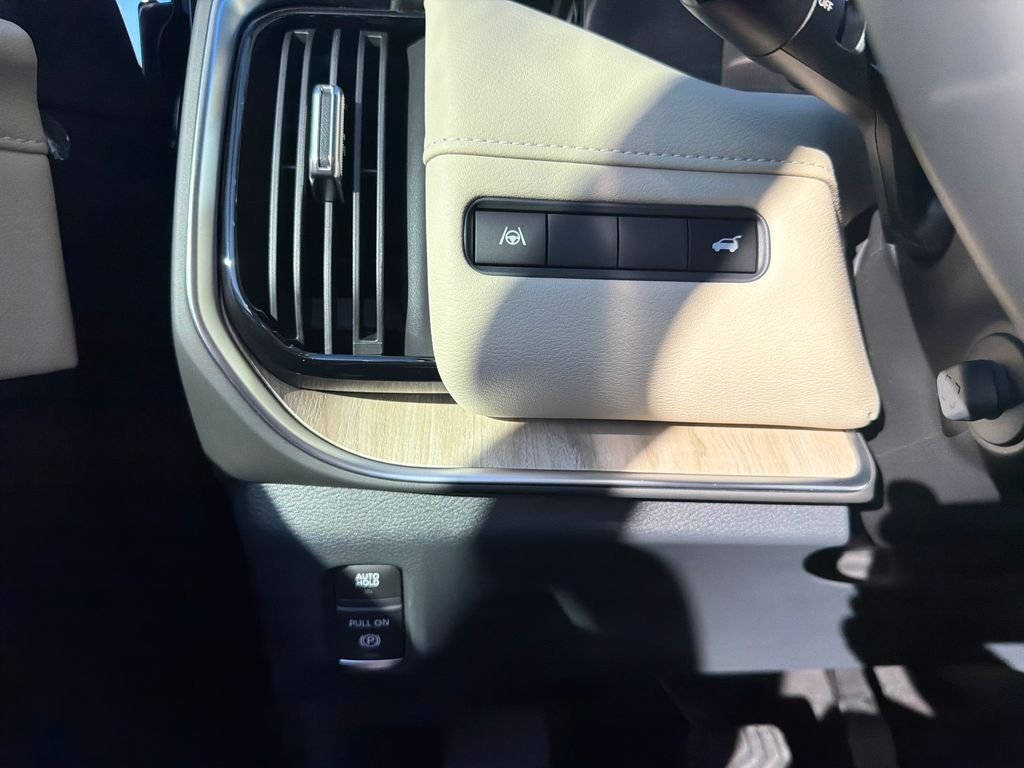 New 2026 Nissan Armada Platinum 4D Sport Utility