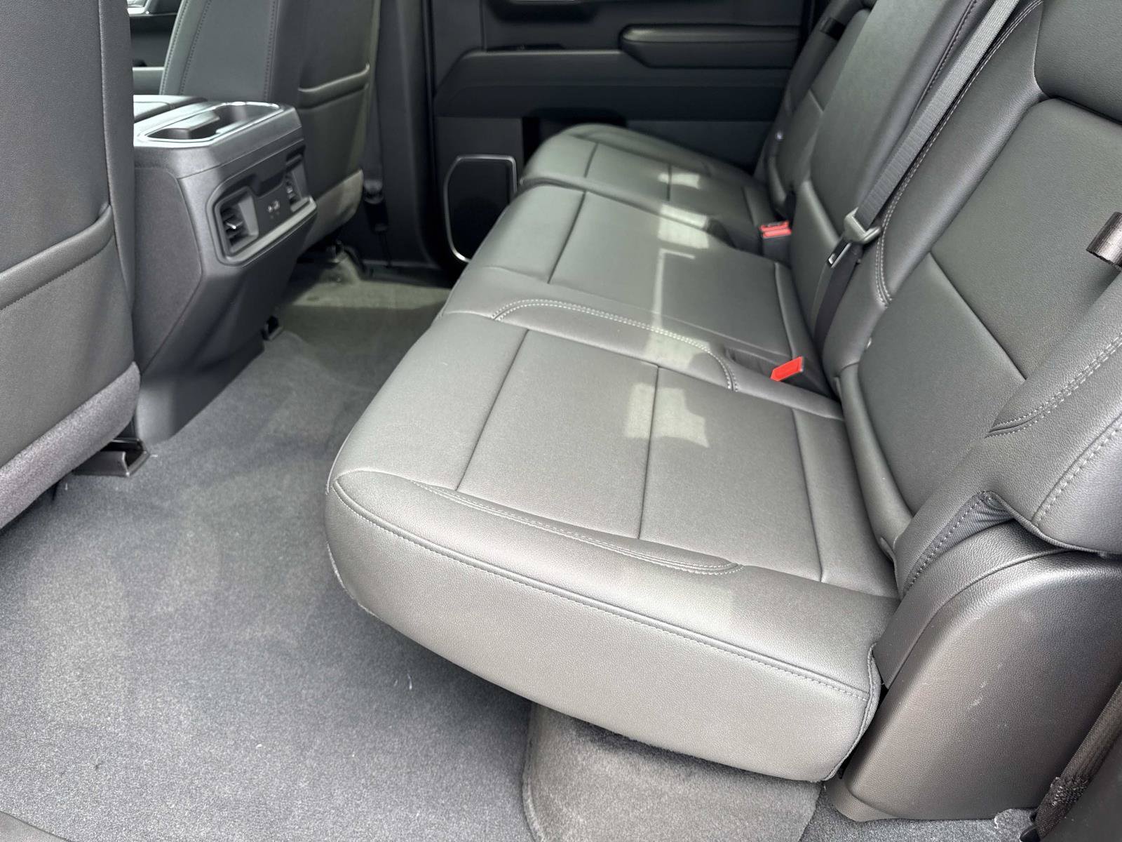 2026 Chevrolet Silverado 1500 LT Trail Boss - Photo 10