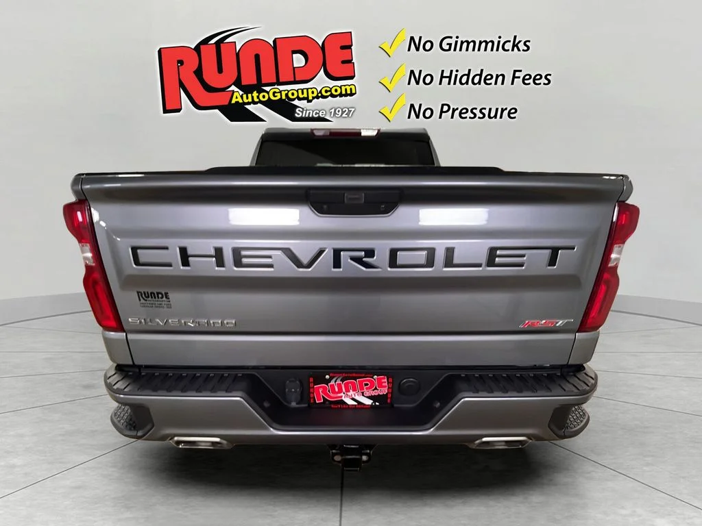 Used 2020 Satin Steel Metallic Chevrolet RST image 5