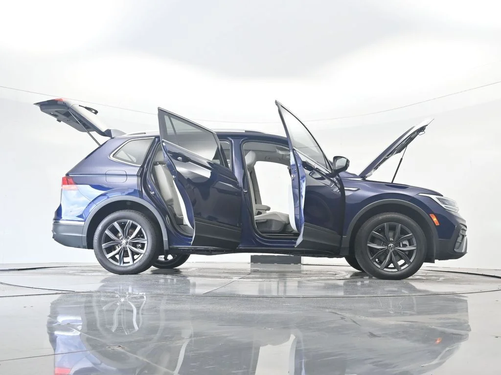 Used 2023 Blue Volkswagen 2.0T SE image 43