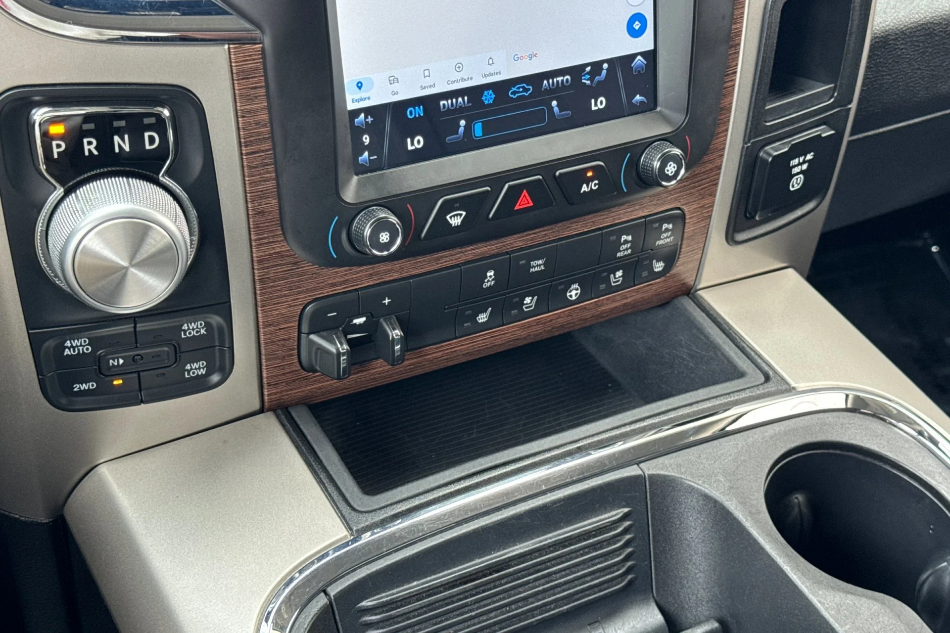 Used 2018 Delmonico Red Pearlcoat Ram Laramie image 21