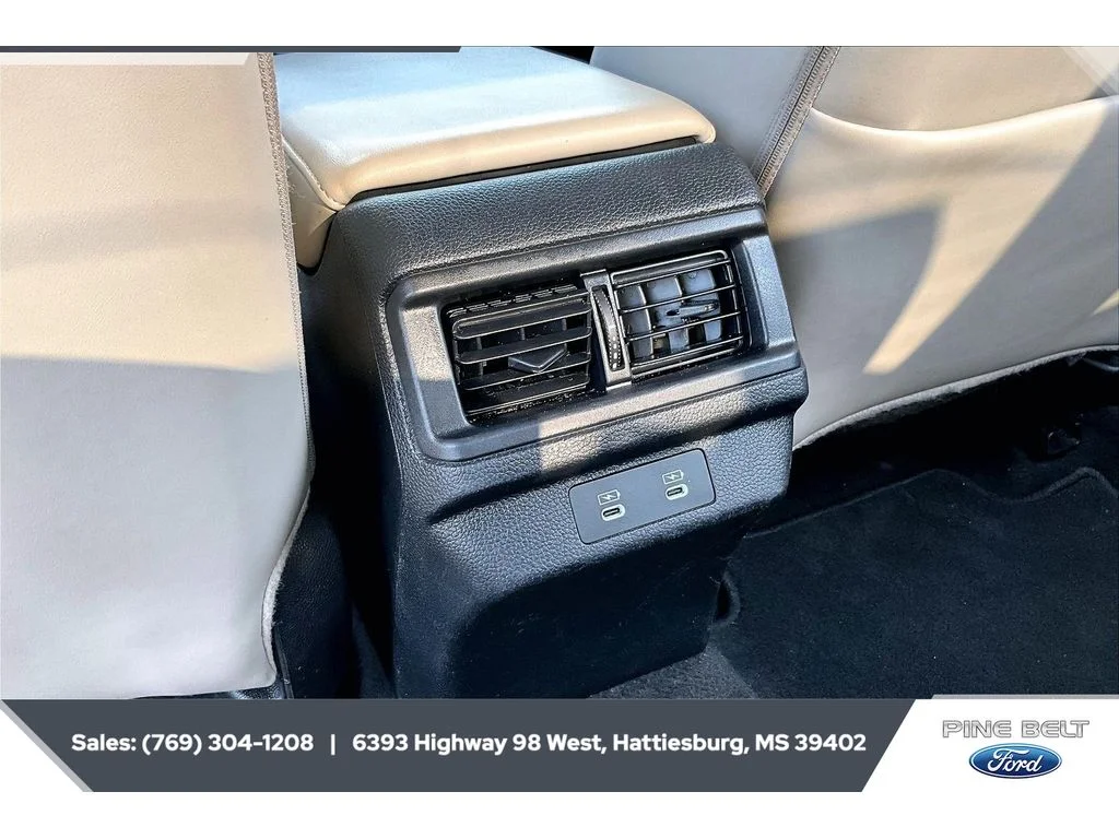 Used 2025 Red Honda Touring image 24