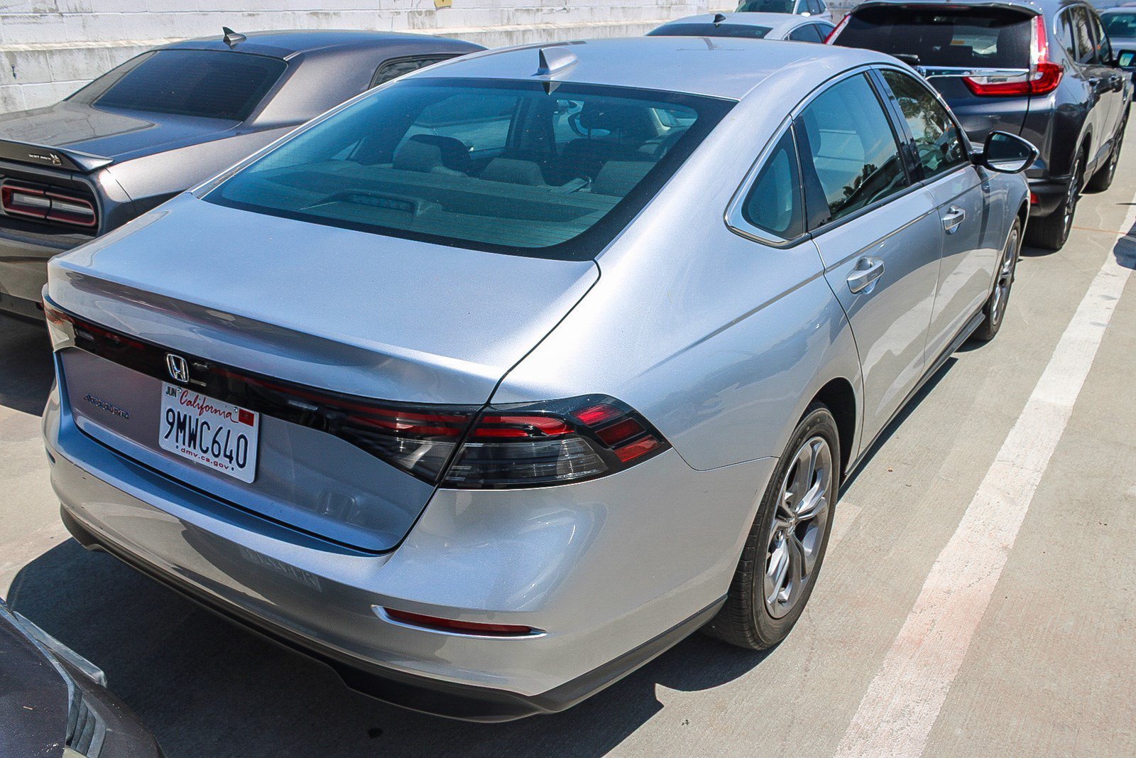 Certified Used 2024 Solar Silver Metallic Honda EX image 13