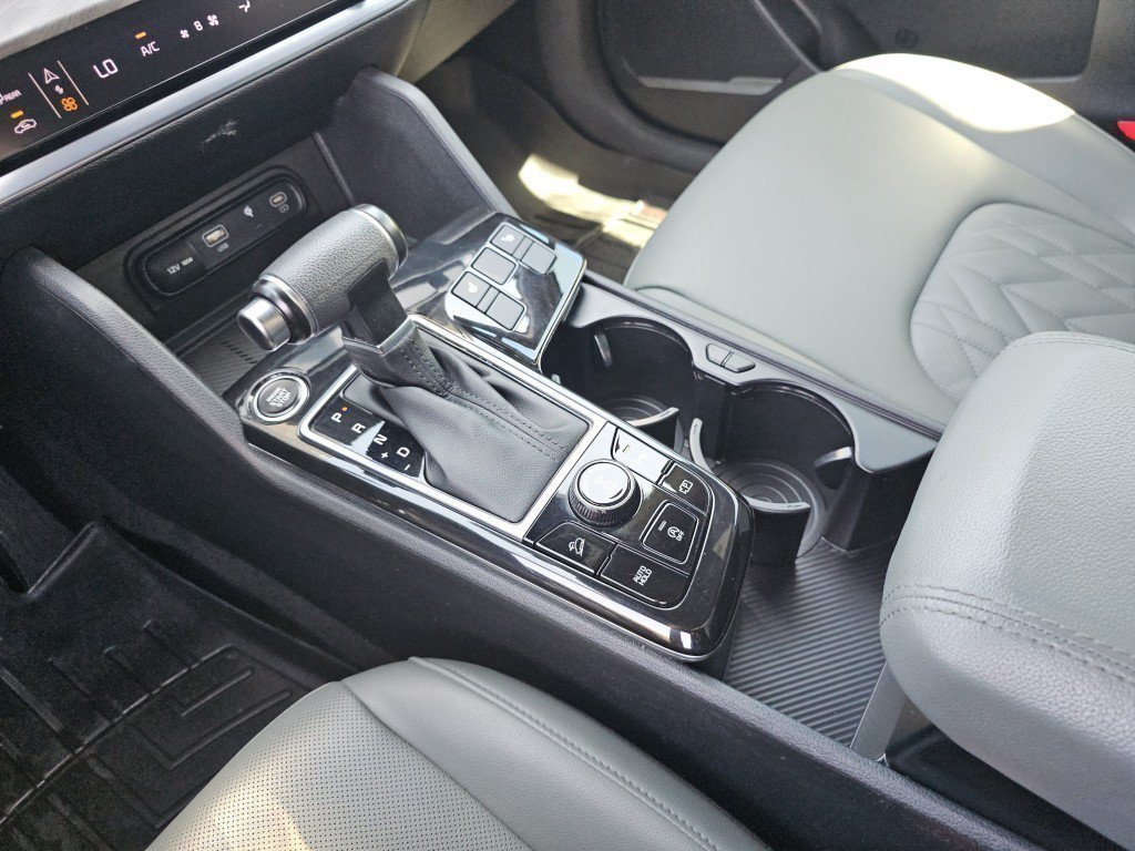 Certified Used 2023 Gravity Gray Kia X-Line image 35