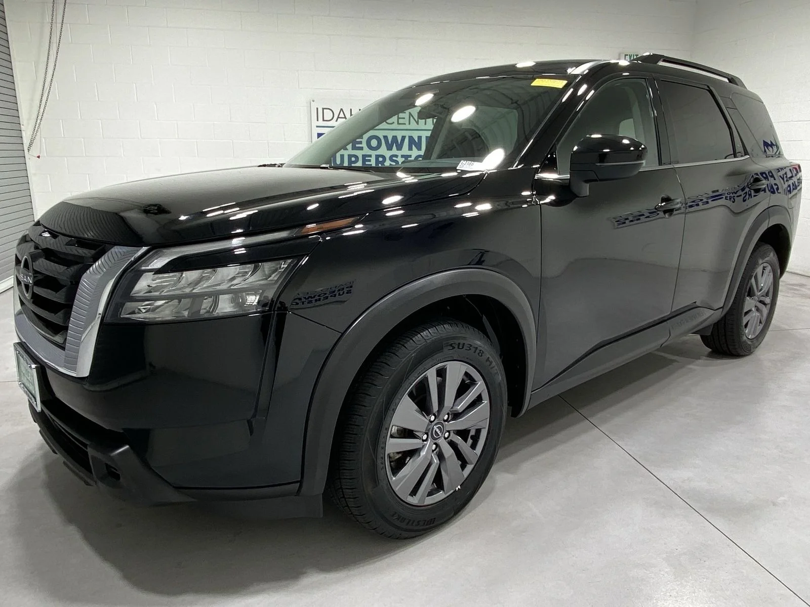 Used 2025 Black Nissan SV image 4