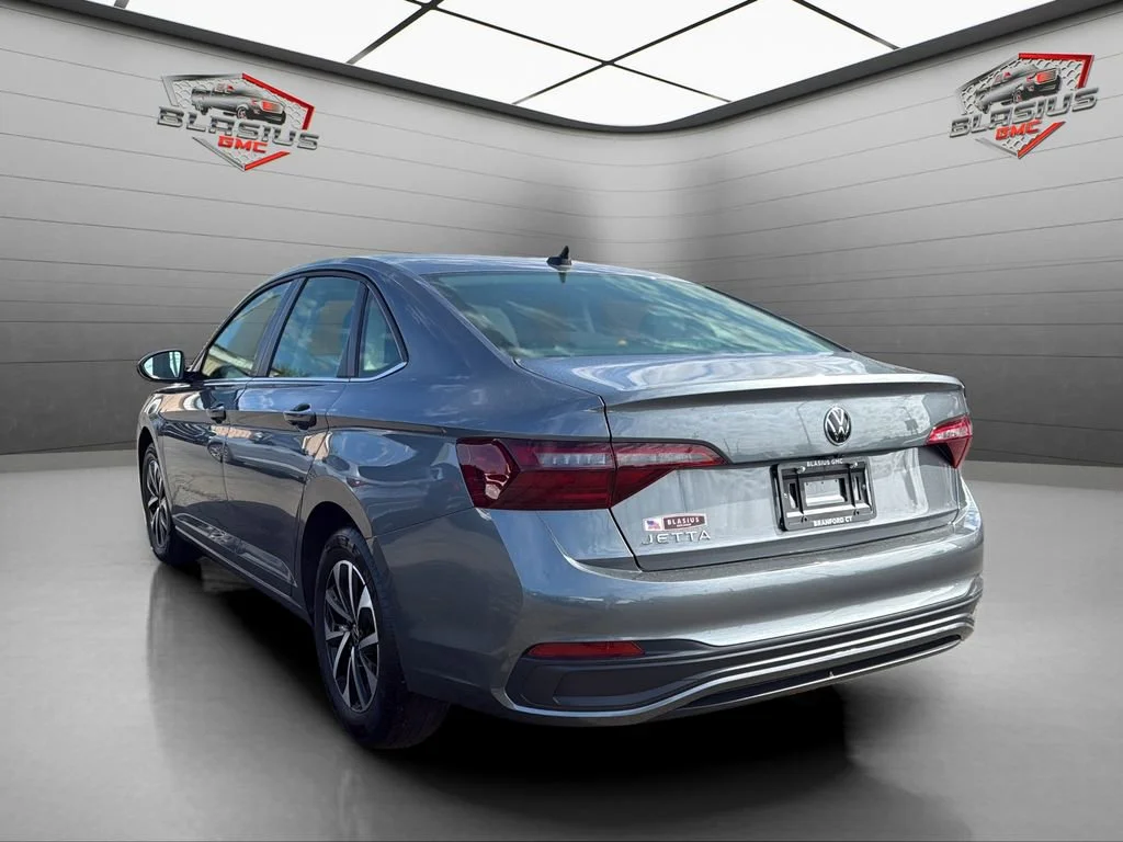 Used 2024 Gray Volkswagen S image 3