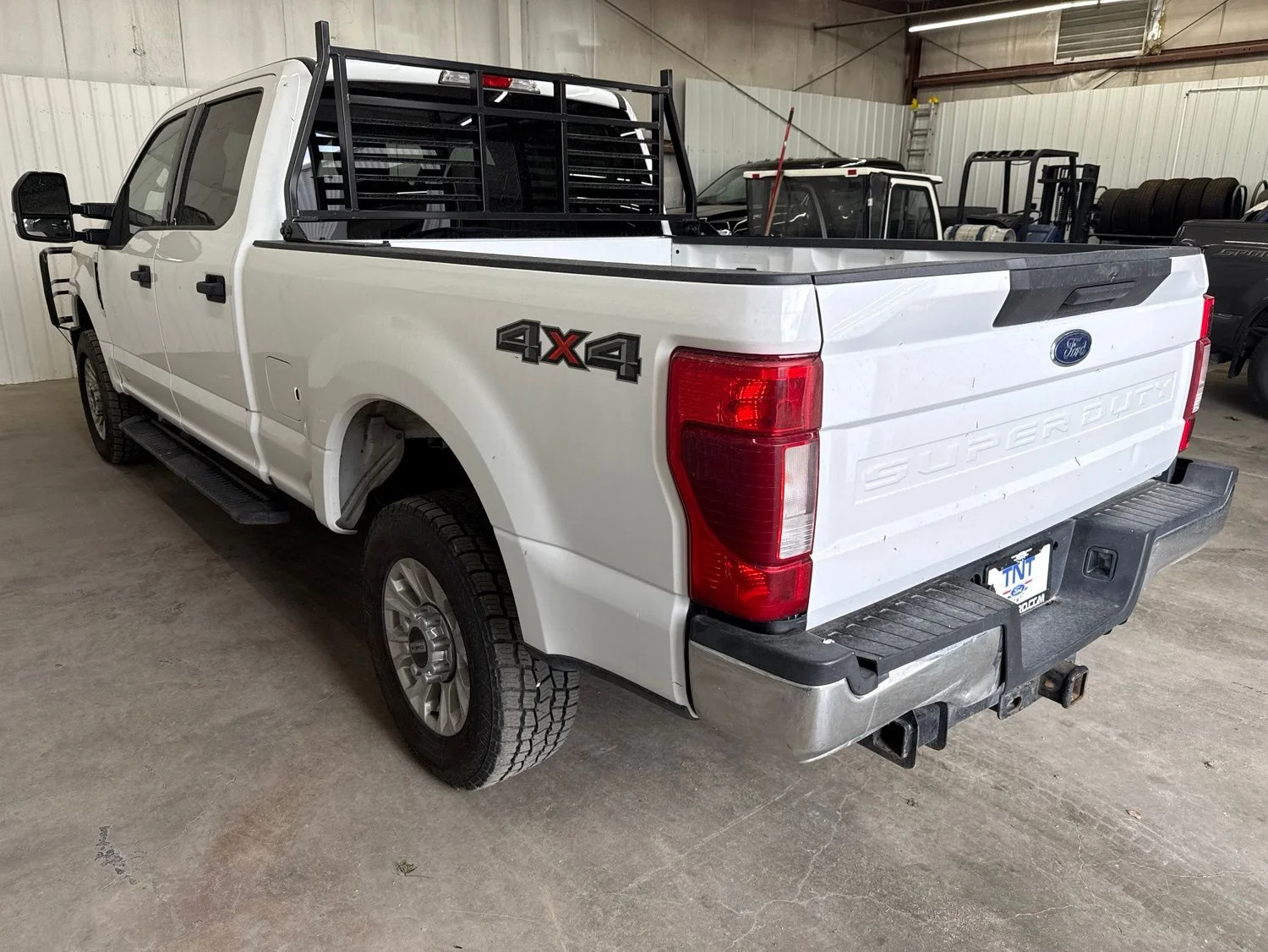 Used 2022 Oxford White Ford XLT image 5