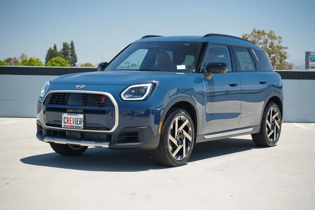 2027 MINI Countryman Iconic