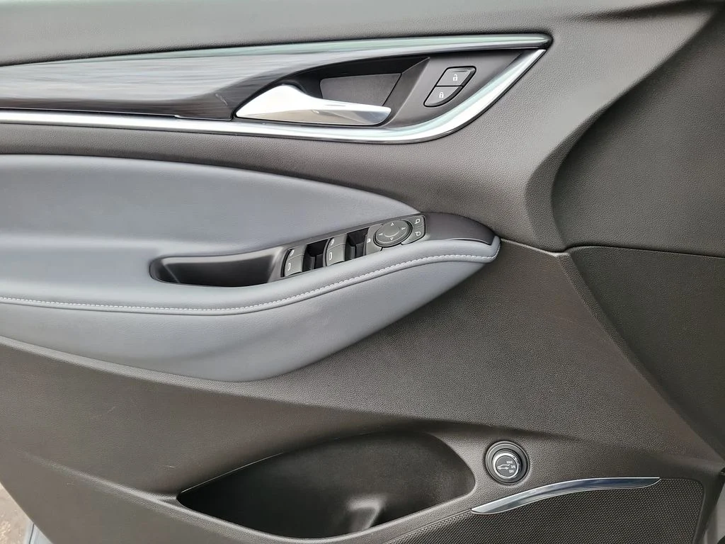 Used 2018 Gray Buick Essence image 18