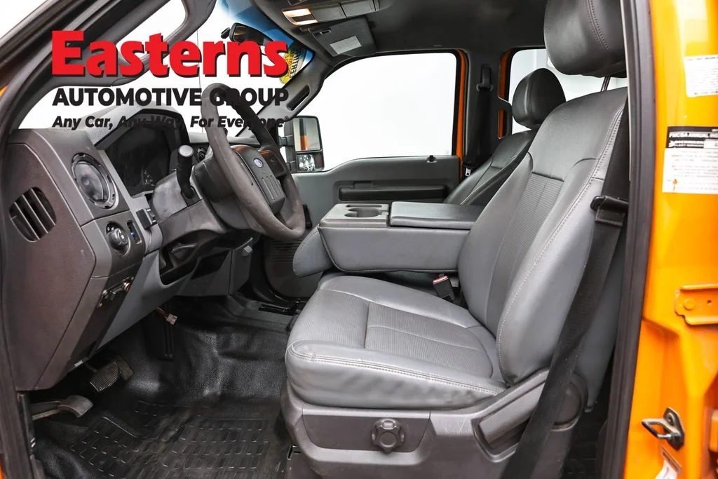 Used 2016 White Ford XL image 14