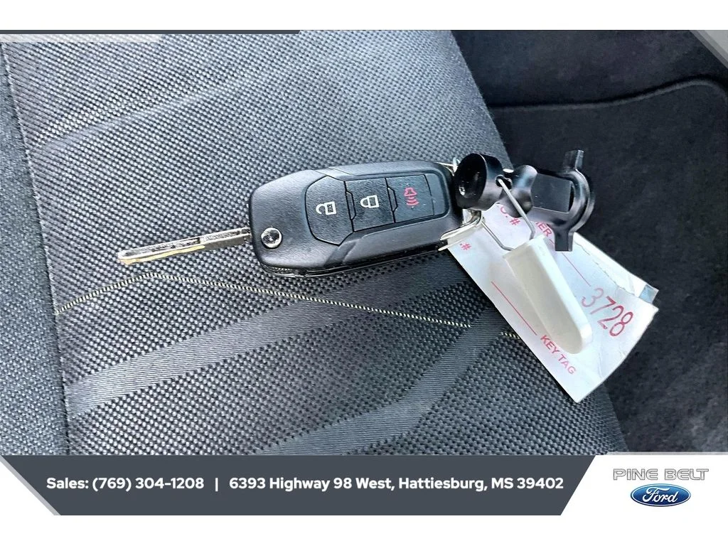 Used 2025 Carbonized Gray Metallic Ford STX image 9
