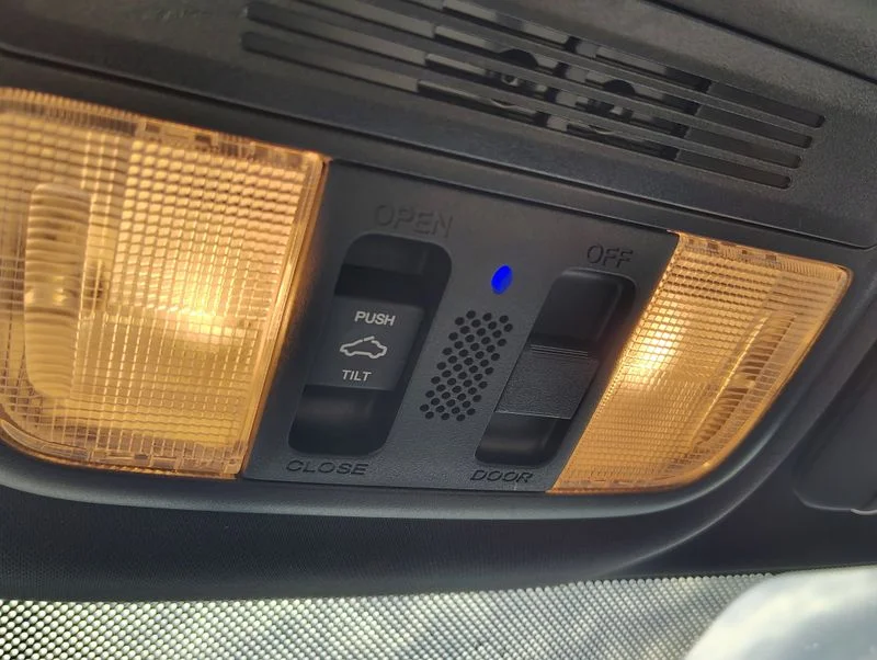 Used 2018 Gray Honda EX image 17