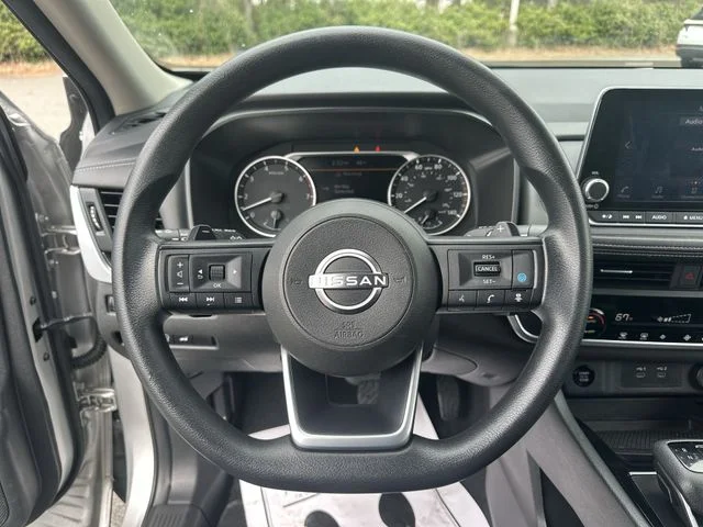 Used 2024 Silver Nissan SV image 16