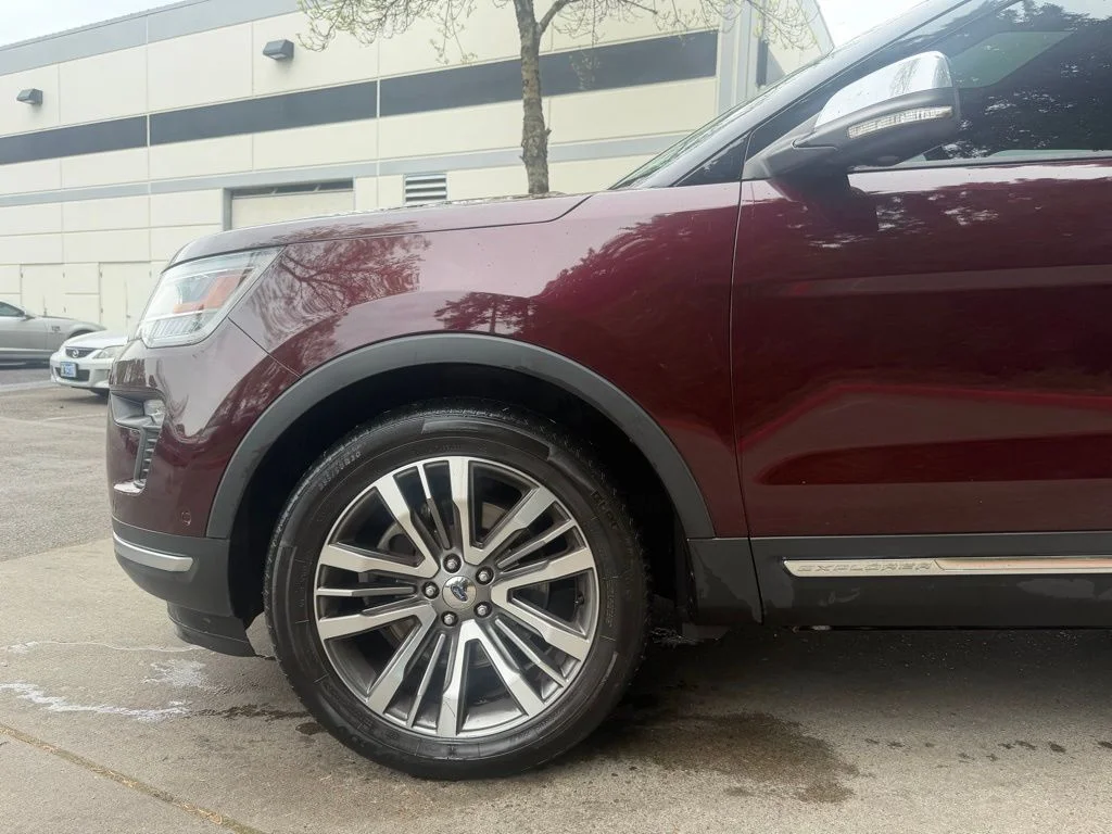Used 2018 Burgundy Ford Platinum image 8