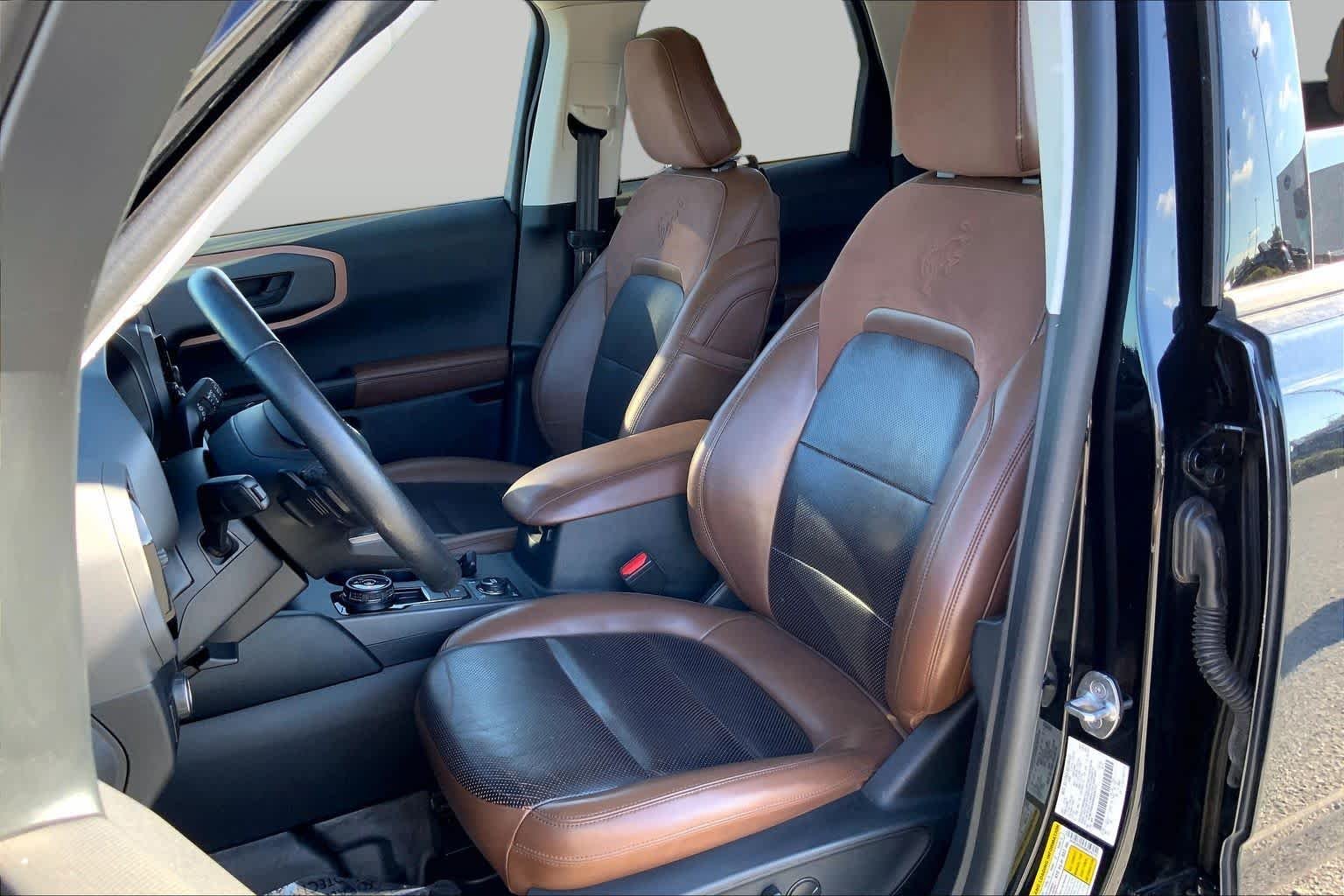 Used 2021 Shadow Black Ford Badlands image 7