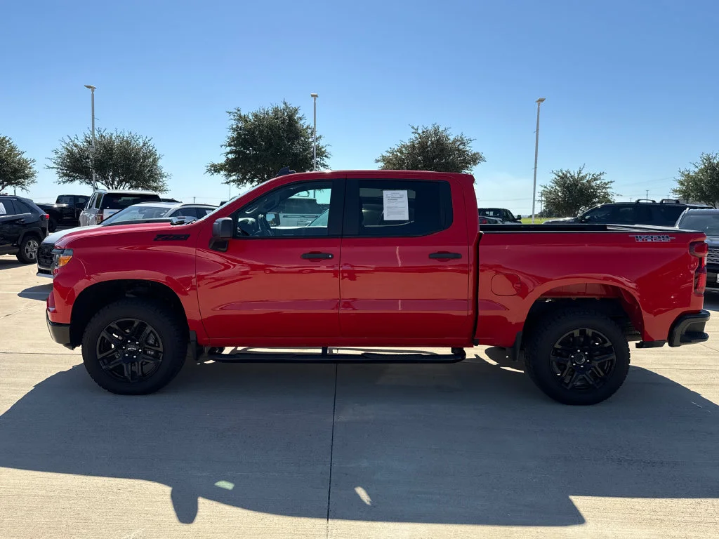 Used 2025 Red Chevrolet Custom Trail Boss image 5