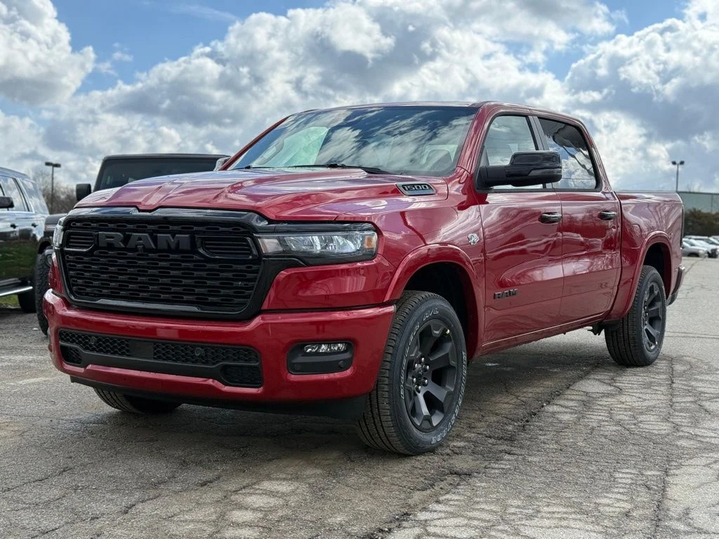 New 2026 Molten Red Pearl-Coat Exterior Paint RAM Big Horn/Lone Star image 2