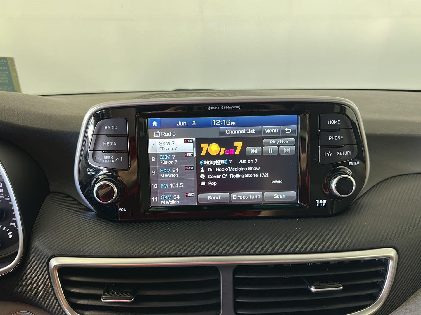 Used 2019 Dazzling White Hyundai Value image 25