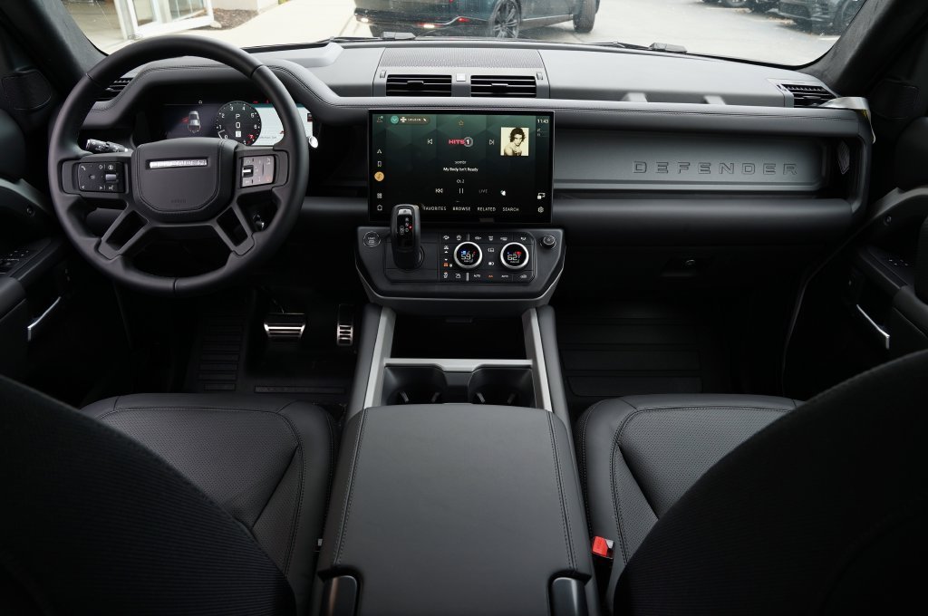 New 2026 Borasco Grey Land Rover X image 9