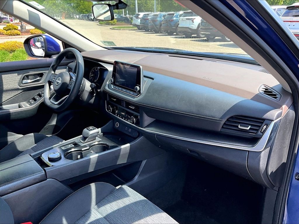 Used 2023 Blue Nissan SV image 14
