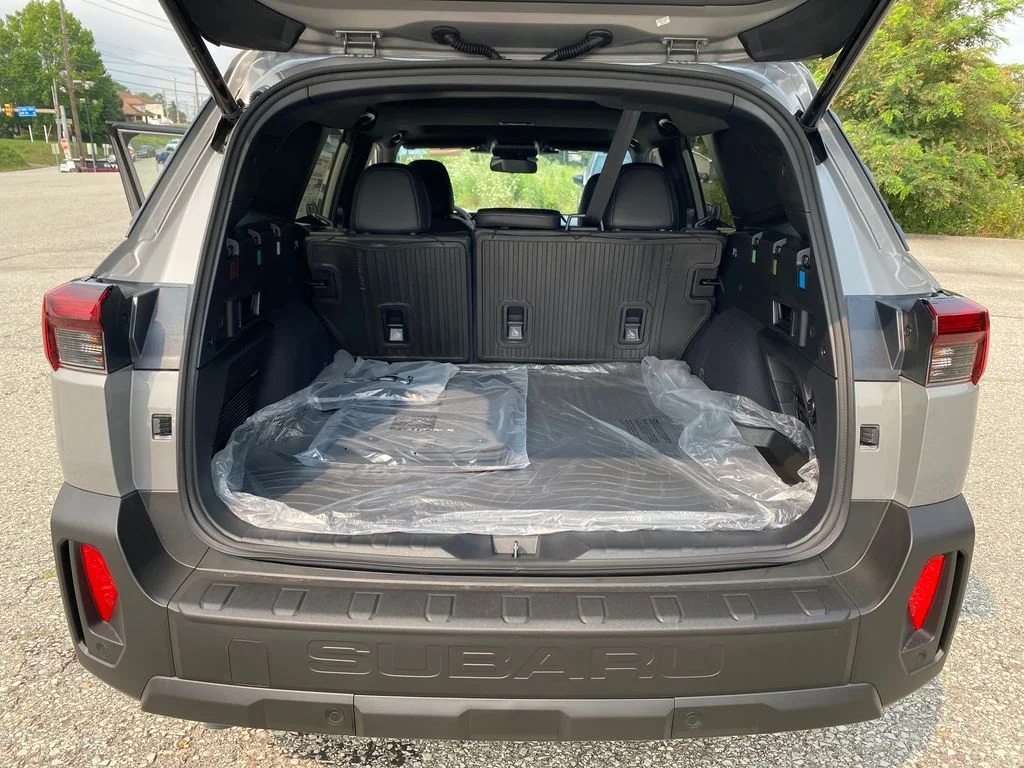 New 2026 RIVER ROCK PEARL Subaru Limited image 16