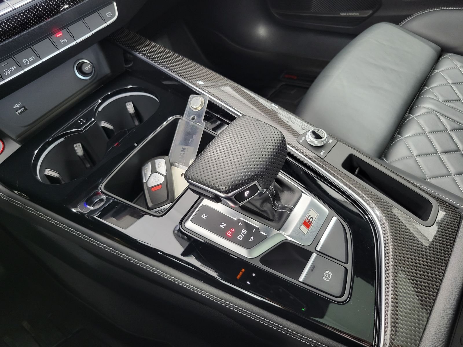 Used 2021 White Audi 3.0T Premium Plus image 22