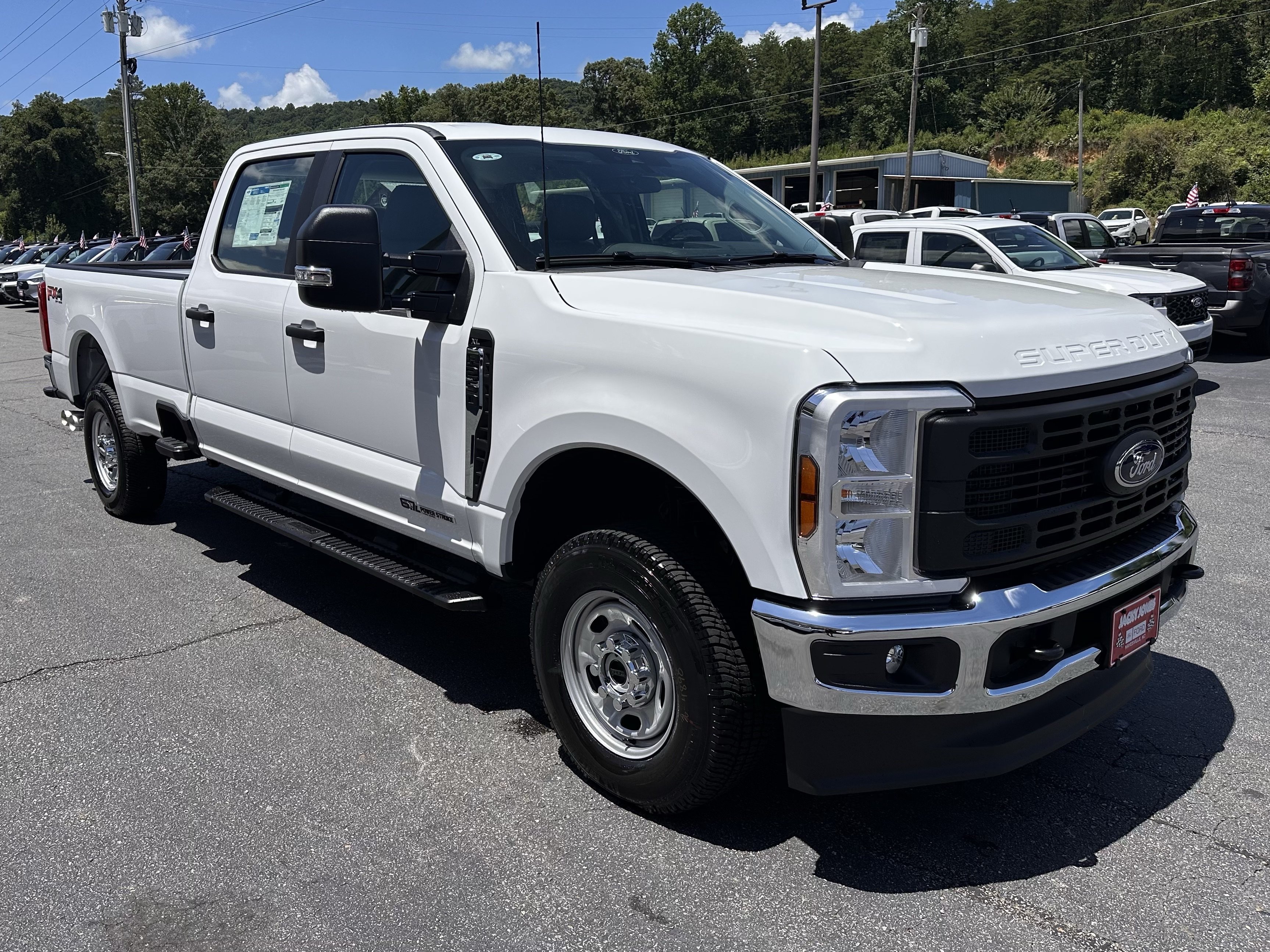 New 2026 Oxford White Ford F-250® XL image 4
