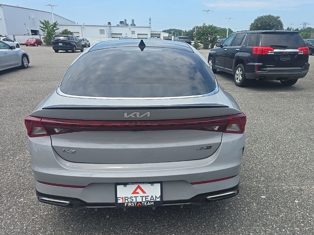 Used 2022 Gray Kia GT-Line image 6