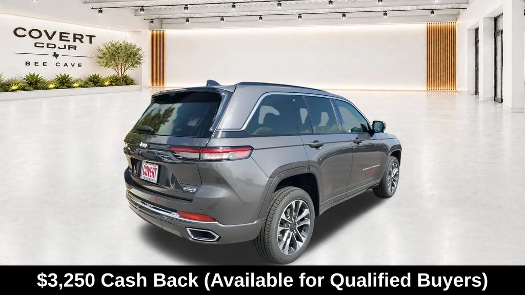 New 2025 Baltic Gray Metallic Clear-Coat Exterior Paint Jeep Overland image 12