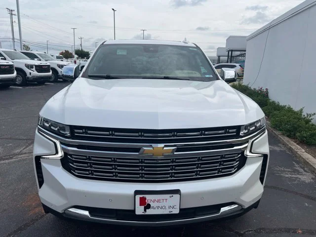 Used 2023 IRIDESCENT PEARL TRICOAT Chevrolet Premier image 8