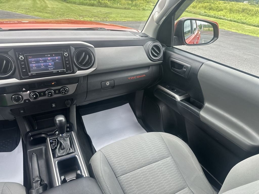 Used 2017 Red Toyota SR5 image 11