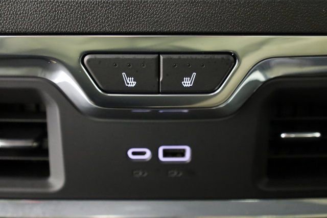 2026 GMC Sierra 1500 SLT - Photo 29