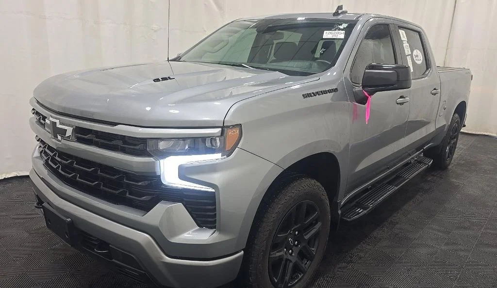 Used 2024 Gray Chevrolet RST image 3