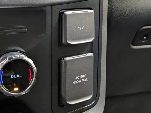 New 2026 Agate Black Metallic Ford XLT image 44