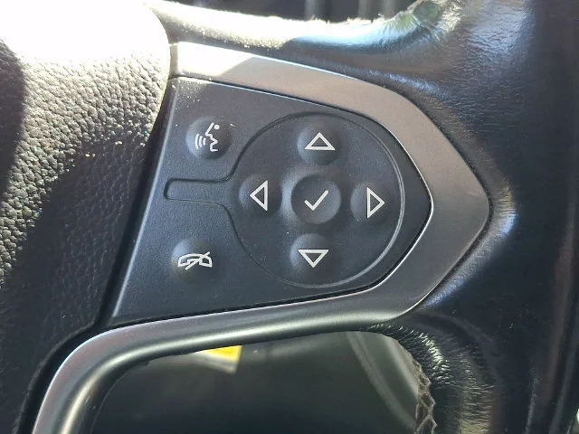 Used 2016 White Chevrolet LTZ image 23