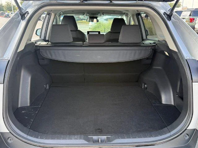Certified Used 2025 SILVER SKY METALLIC Toyota XLE image 29