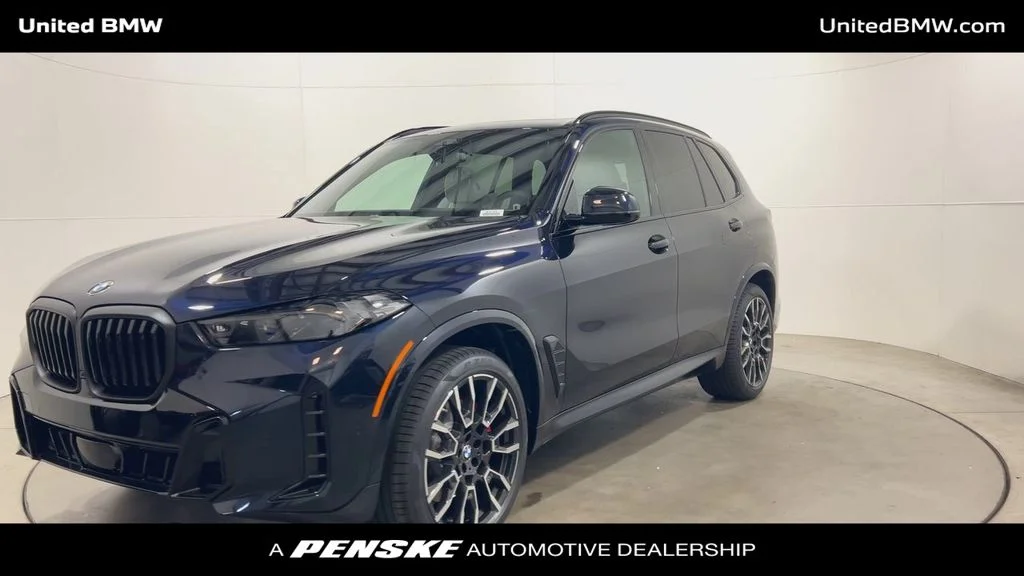 Used 2026 Carbon Black Metallic BMW sDrive40i image 4