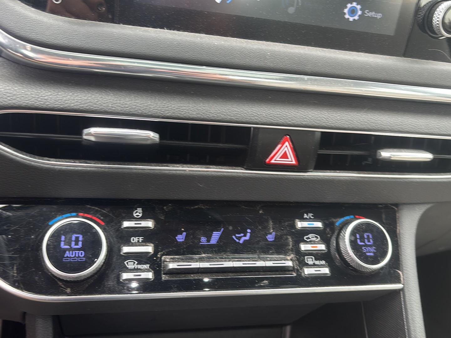 Used 2020 Portofino Gray Hyundai SEL image 13