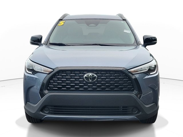 2025 Toyota Corolla Cross LE