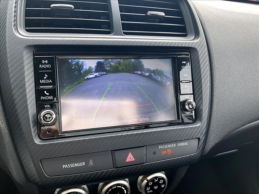 Used 2025 Alloy Silver Metallic Mitsubishi  image 19