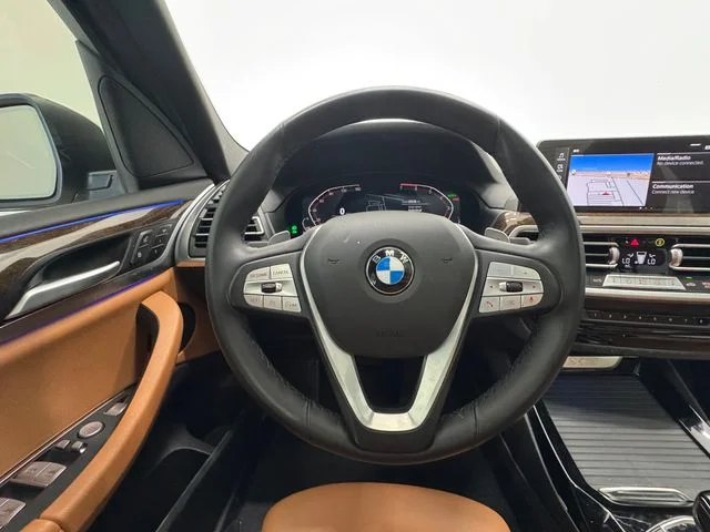 Used 2024 Alpine White BMW sDrive30i image 23
