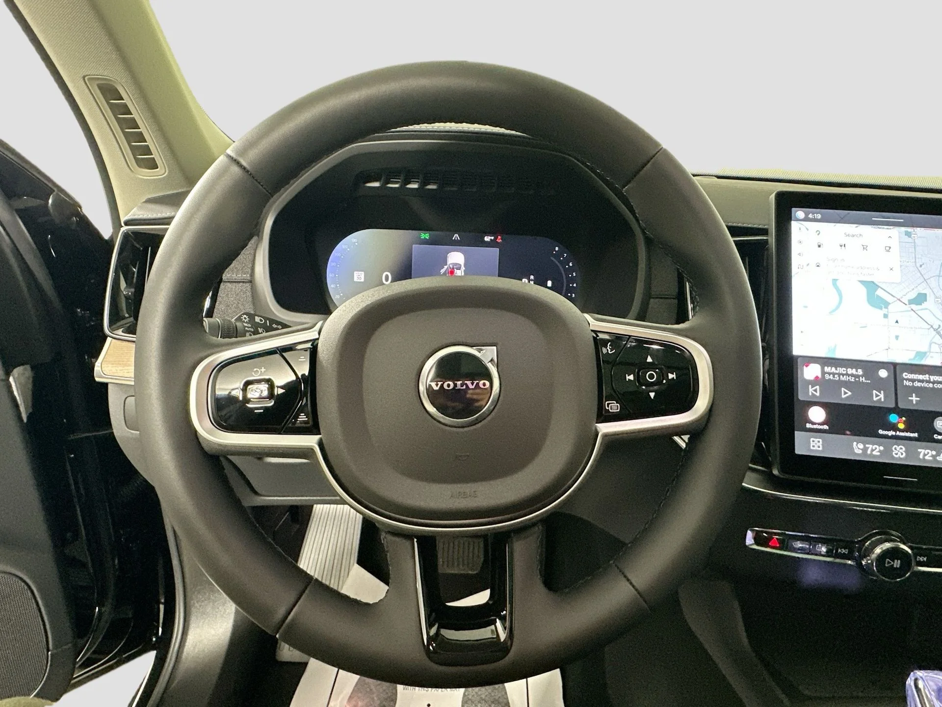 2026 Volvo XC90 Core - Photo 11