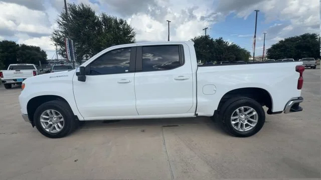 Used 2023 Summit White Chevrolet LT image 5