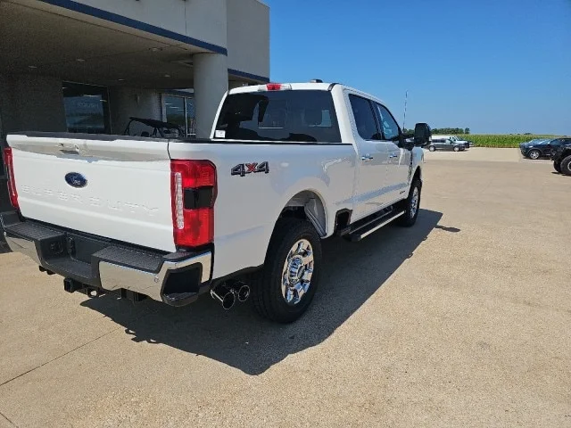 New 2026 Star White Metallic Tri-Coat Ford F-250® Lariat® image 44